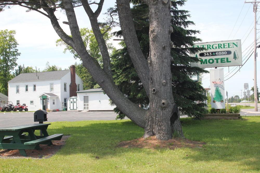 Evergreen Motel Oswego Esterno foto