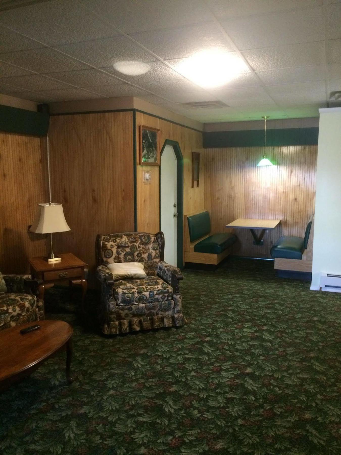 Evergreen Motel Oswego Esterno foto