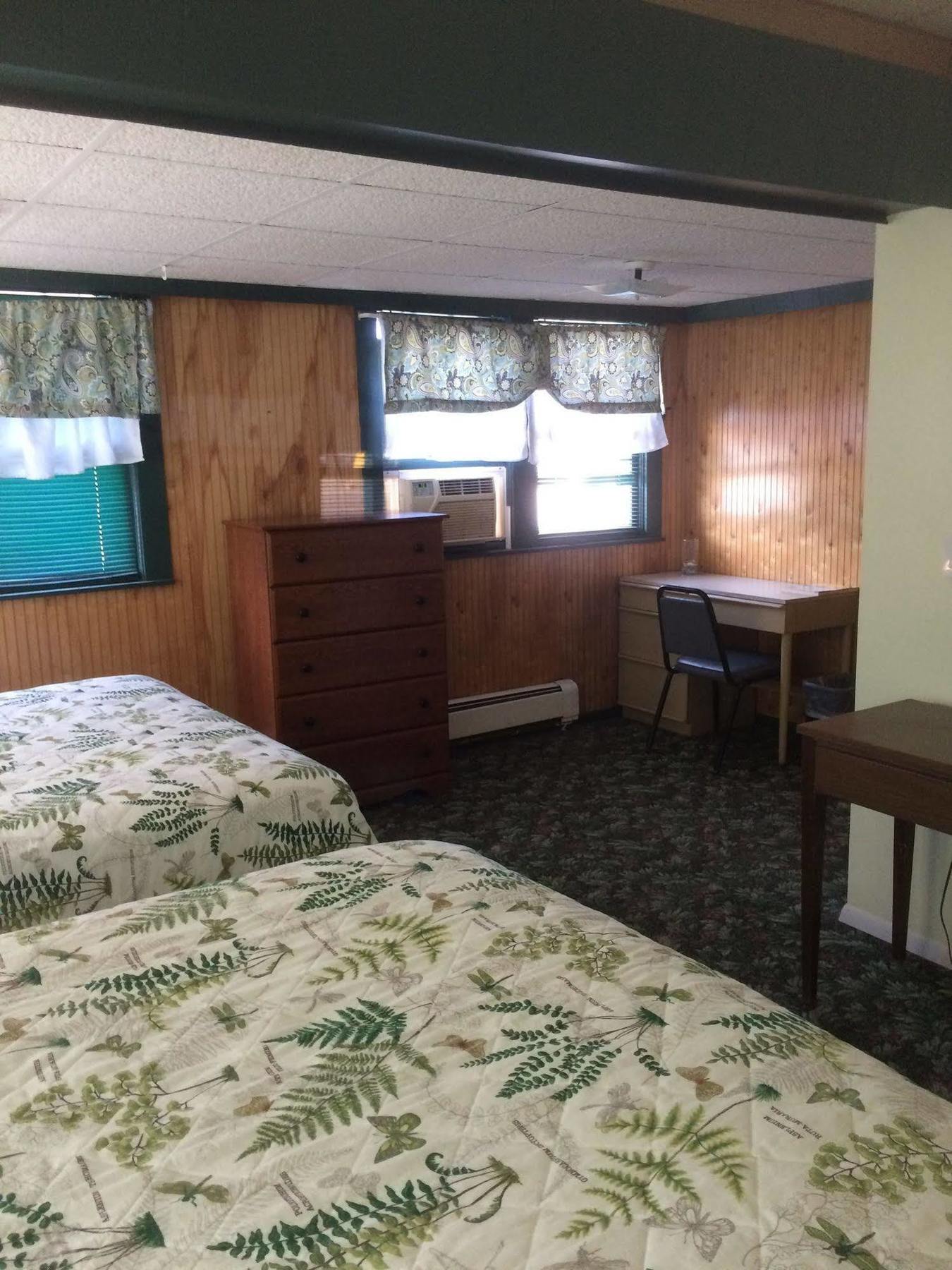 Evergreen Motel Oswego Esterno foto