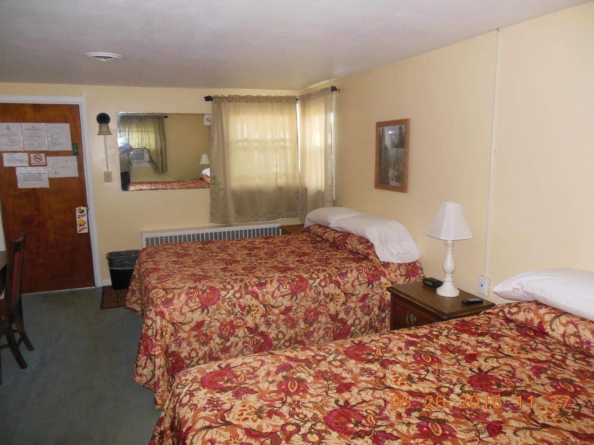 Evergreen Motel Oswego Esterno foto