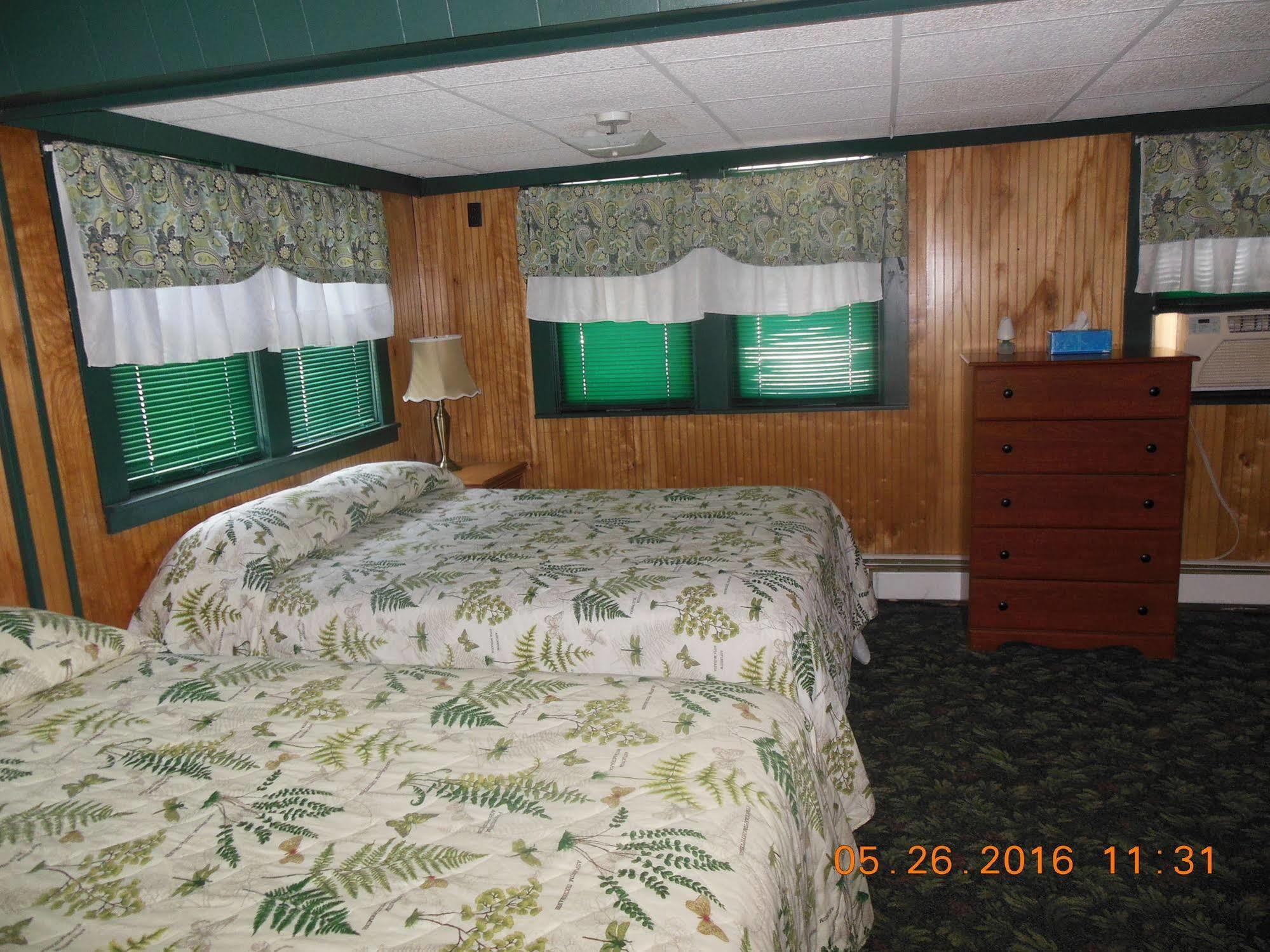 Evergreen Motel Oswego Esterno foto