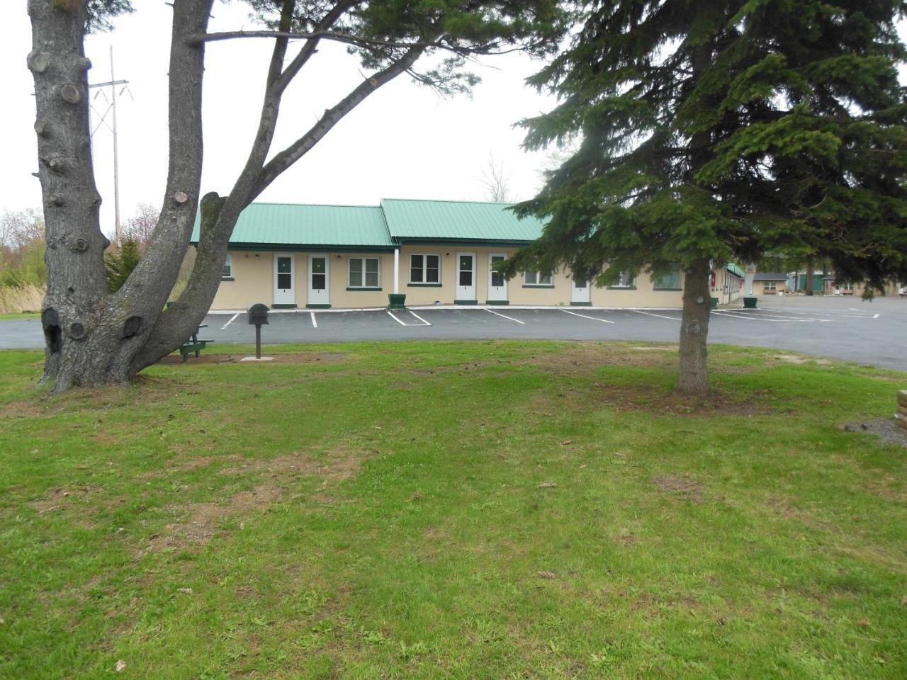 Evergreen Motel Oswego Esterno foto